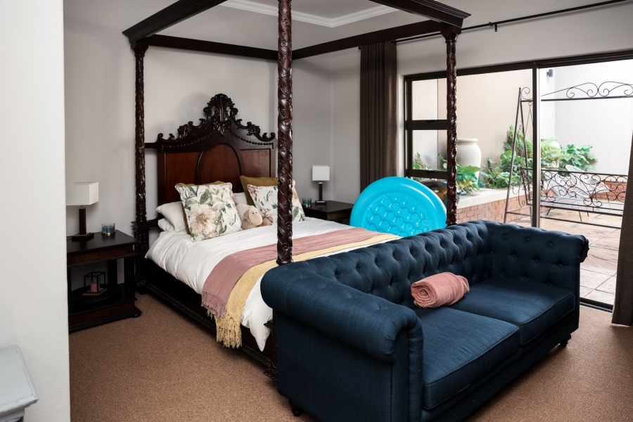 5 Bedroom Property for Sale in Xanadu Eco Park North West
